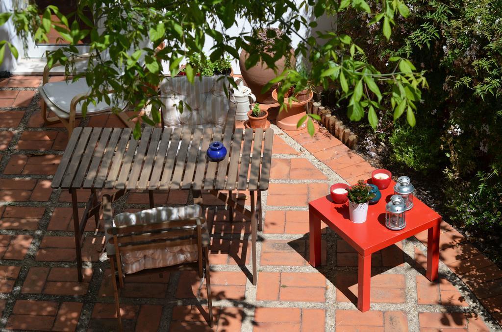 A Casa Da Arvore Bed and Breakfast Vila Nova de Milfontes Exteriör bild